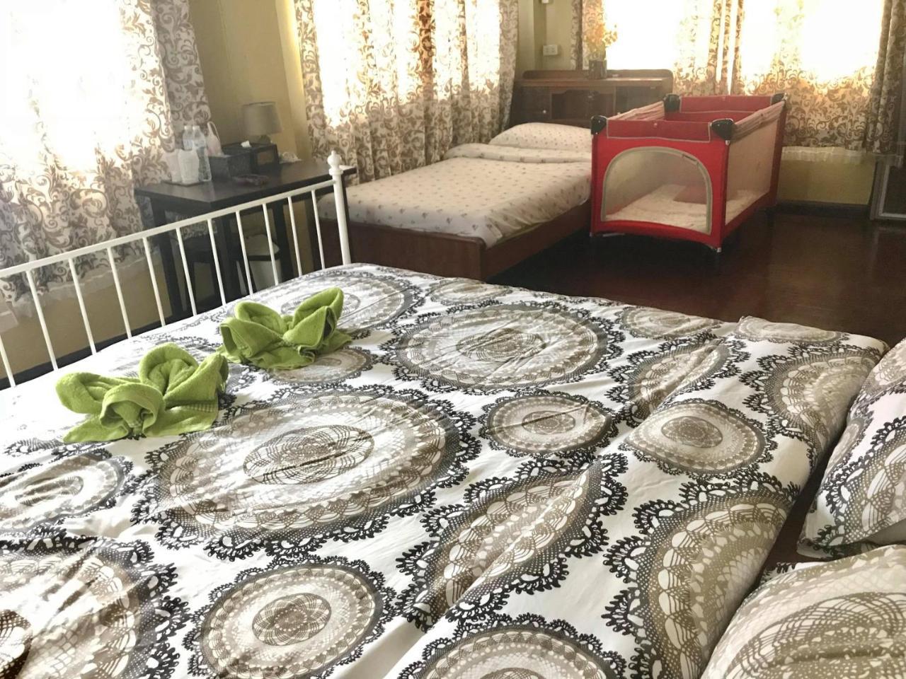 Mon Lodge & Yoga Donmueang Bangkok Eksteriør bilde