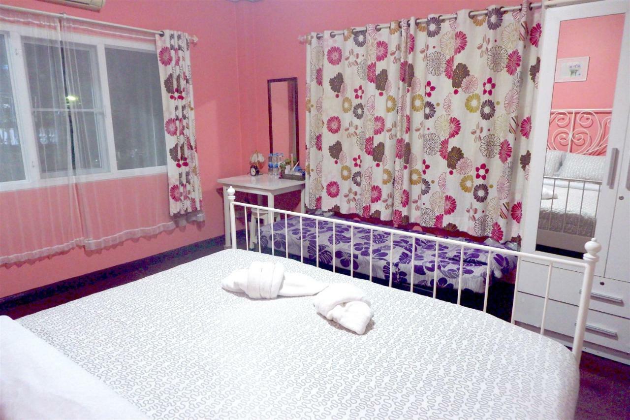 Mon Lodge & Yoga Donmueang Bangkok Eksteriør bilde