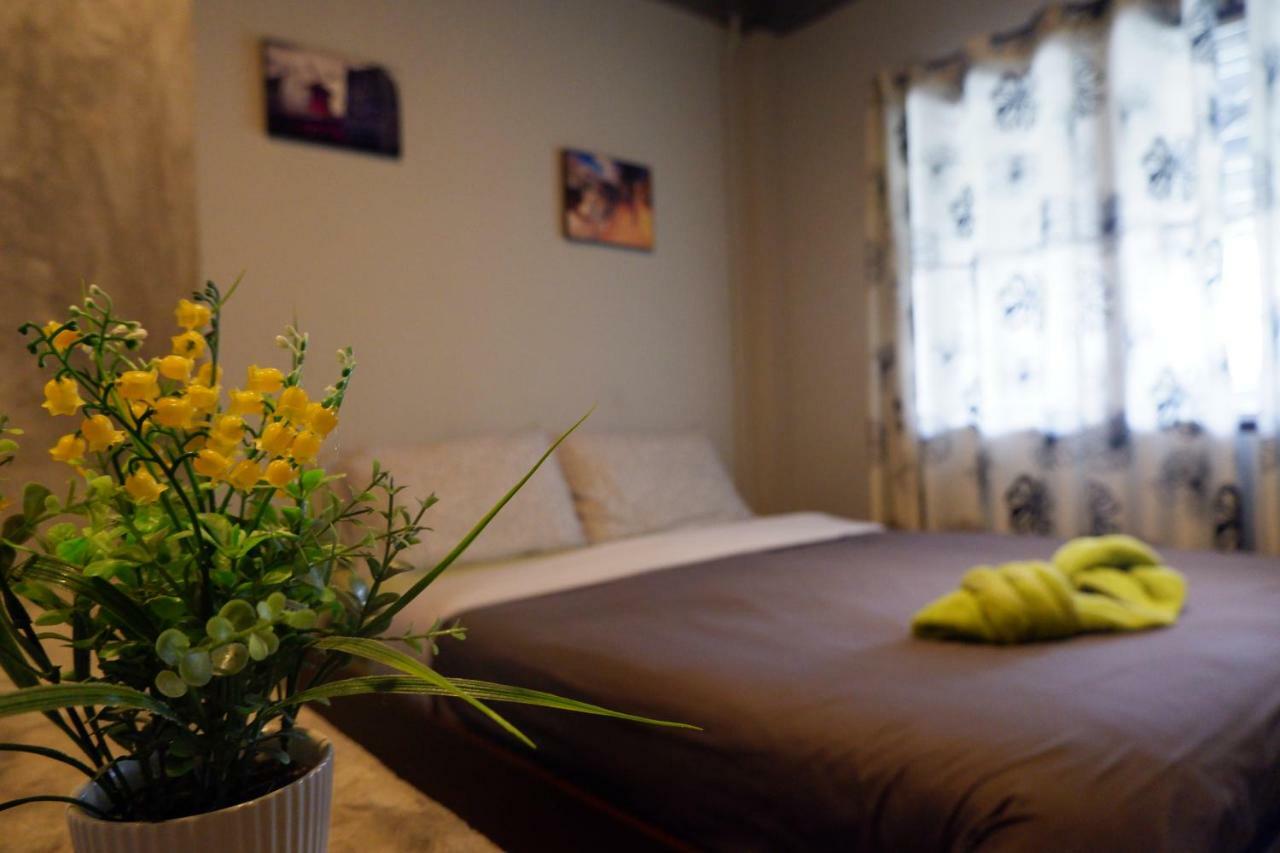 Mon Lodge & Yoga Donmueang Bangkok Eksteriør bilde
