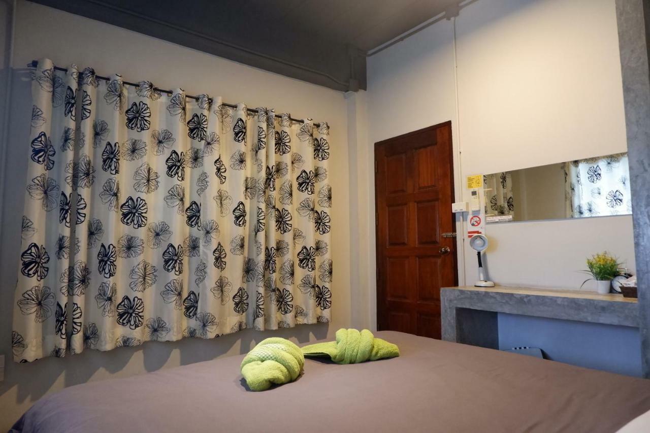 Mon Lodge & Yoga Donmueang Bangkok Eksteriør bilde