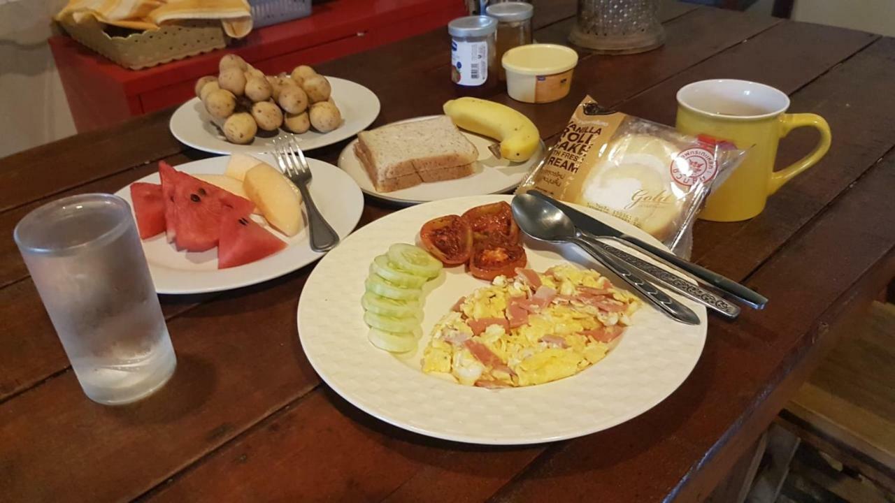 Mon Lodge & Yoga Donmueang Bangkok Eksteriør bilde